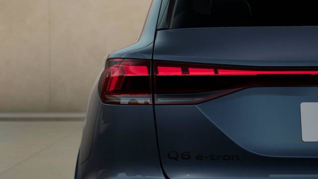 2026 Audi Q6 e-tron AUDI Q6 SUV Black Edition e-tron quattro 315,00 kW