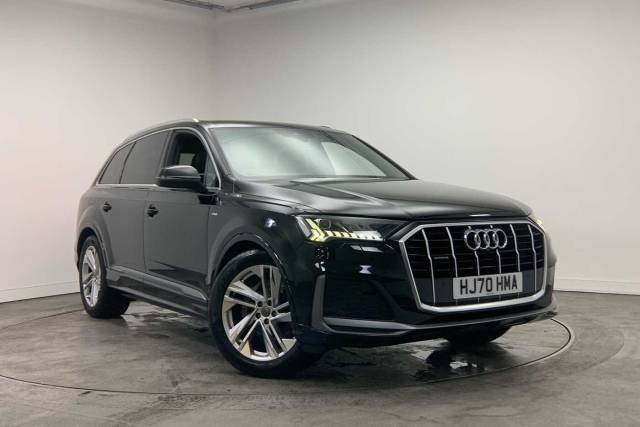 Audi Q7 3.0 S line 45 TDI quattro 231 PS tiptronic 4x4 vehicle Diesel Deep Black