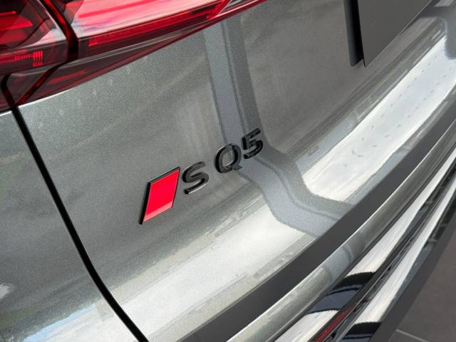 2026 Audi SQ5 3.0 AUDI SQ5 SUV S Edition 1 TFSI 367 PS S tronic