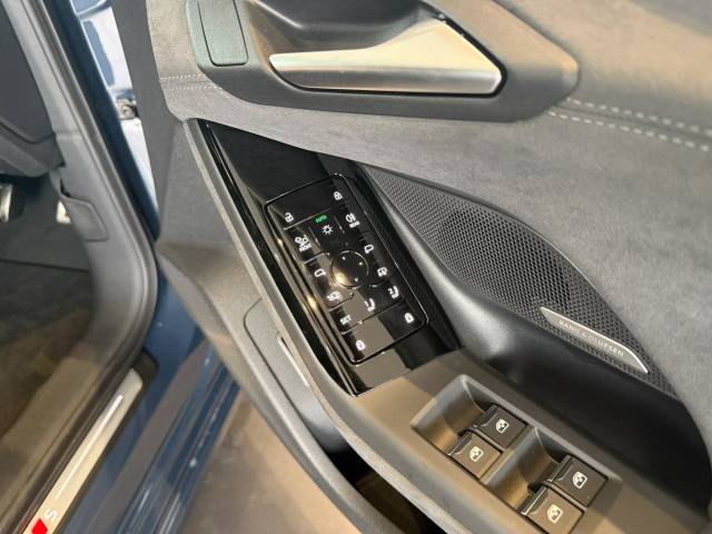 2026 Audi A6 Avant AUDI A6 Avant Black Edition e-tron performance 270,00 kW