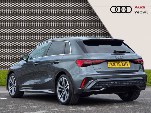 2025 Audi A3 Sportback 1.5 S line TFSI  150 PS S tronic