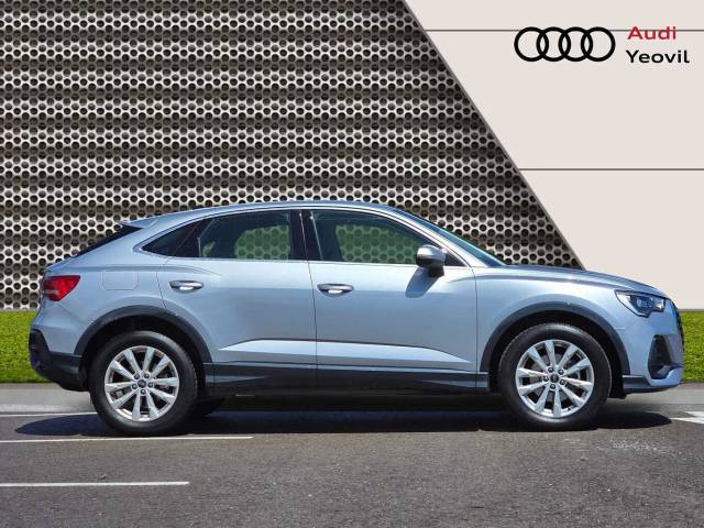 2025 Audi Q3 Sportback 1.5 Sport 35 TFSI  150 PS S tronic