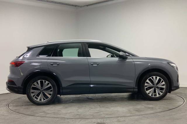 2023 Audi Q4 e-tron Q4  (O) Sport 40 e-tron  150,00 kW