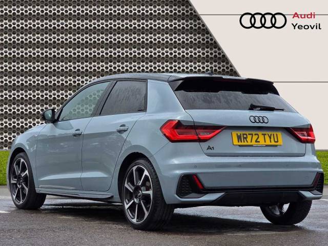 2022 Audi A1 Sportback 1.5 Black Edition 35 TFSI  150 PS S tronic