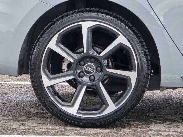 2022 Audi A1 Sportback 1.5 Black Edition 35 TFSI  150 PS S tronic
