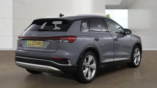 2023 Audi Q4 e-tron Q4  S line 40 e-tron  150,00 kW