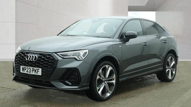 2023 Audi Q3 Sportback TFSI e 1.4 Black Edition 45 TFSI e  245 PS S tronic
