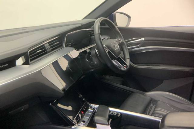2022 Audi E-tron S line 50 quattro 230,00 kW