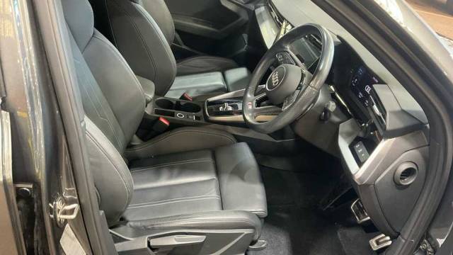 2023 Audi A3 Sportback 1.4 S line 40 TFSI e  204 PS S tronic