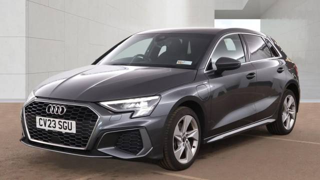 2023 Audi A3 Sportback 1.4 S line 40 TFSI e  204 PS S tronic