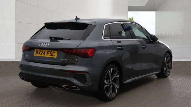 2024 Audi A3 Sportback 1.0 S line 30 TFSI  110 PS S tronic