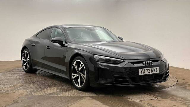 Audi E-tron Gt GT    quattro 350,00 kW Saloon Electric Mythos Black Metallic
