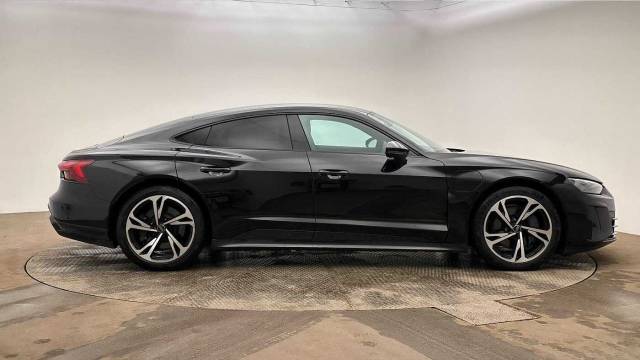 2023 Audi E-tron Gt GT    quattro 350,00 kW