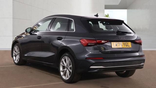 2025 Audi A3 Sportback 1.5 Sport 40 TFSI e  204 PS S tronic