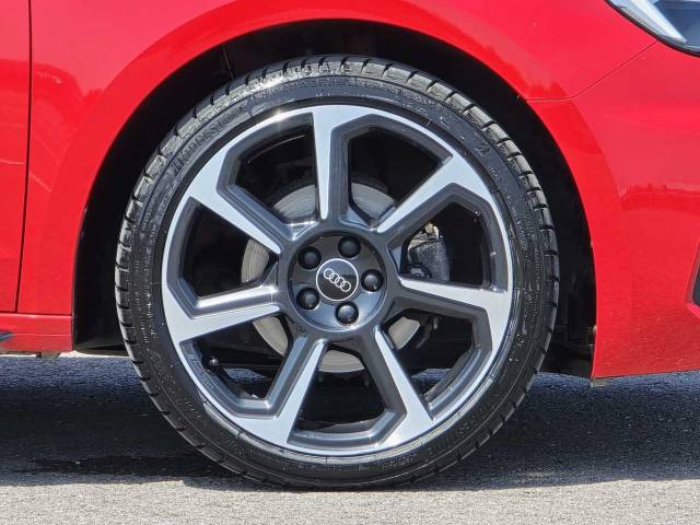 2023 Audi A1 Sportback 1.0 Black Edition 30 TFSI  110 PS 6-speed