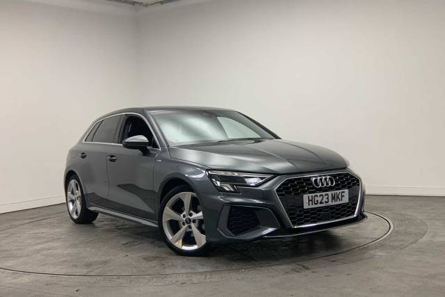 Audi A3 Sportback 1.5 S line 35 TFSI  150 PS S tronic Hatchback Petrol Daytona grey, pearl effect