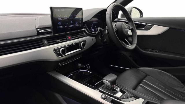 2024 Audi A4 Saloon 2.0 S line 40 TFSI  204 PS S tronic