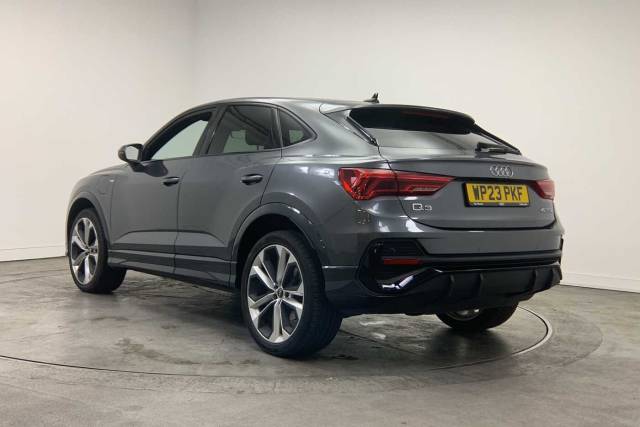 2023 Audi Q3 Sportback TFSI e 1.4 Black Edition 45 TFSI e  245 PS S tronic