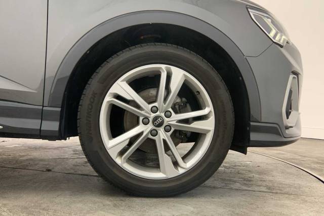 2023 Audi Q3 Sportback 1.5 S line 35 TFSI  150 PS S tronic