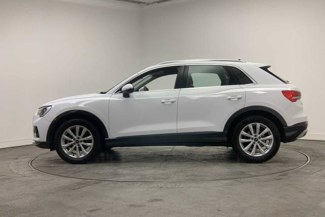 2024 Audi Q3 1.5 Sport 35 TFSI  150 PS S tronic