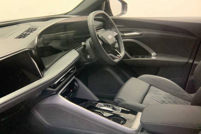 2025 Audi Q5 2.0 SUV Edition 1 TDI quattro 204 PS S tronic