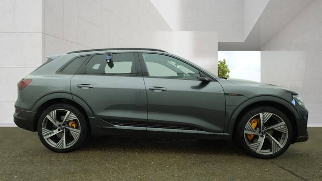 2022 Audi E-tron Vorsprung 55 quattro 300,00 kW