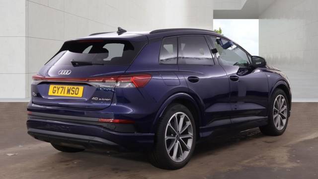 2022 Audi Q4 e-tron Q4  Edition 1 40 e-tron  150,00 kW
