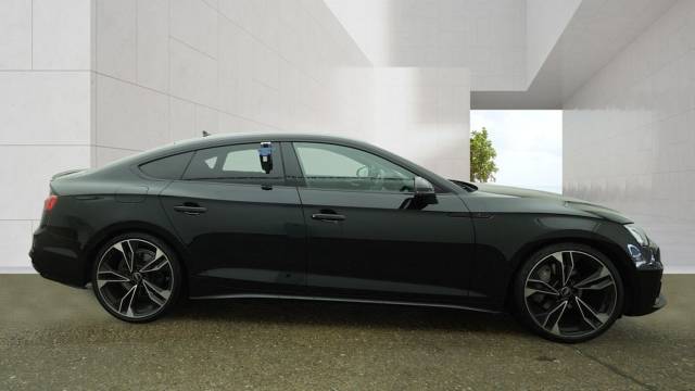 2023 Audi A5 Sportback 2.0 Black Edition 40 TFSI  204 PS S tronic