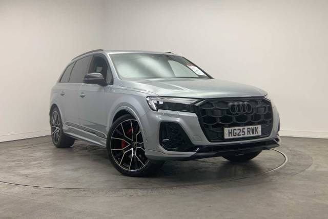 Audi SQ7 4.0 SUV  Black Edition TFSI  507 PS tiptronic 4x4 vehicle Petrol Satellite silver, metallic
