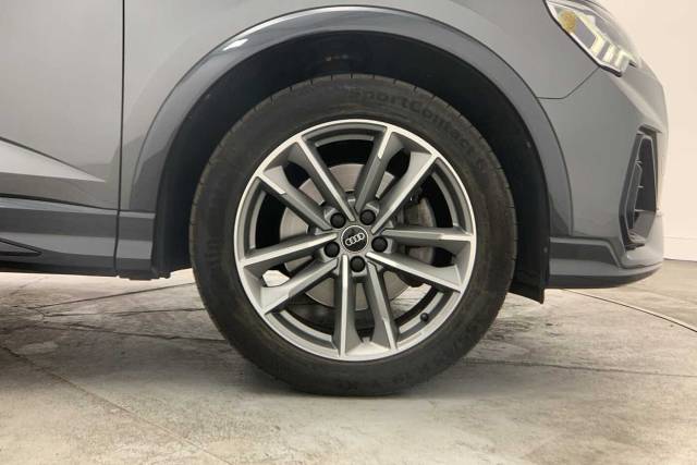 2022 Audi Q3 Sportback 2.0 Black Edition 40 TFSI quattro 190 PS S tronic