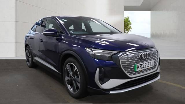 Audi Q4 Sportback e-tron Q4 Sportback S line 40 e-tron  150,00 kW 4x4 vehicle Electric Navarra Blue Metallic