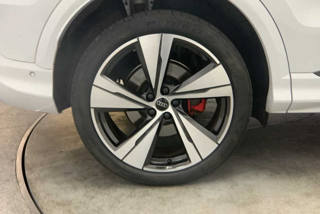 2025 Audi Q5 Sportback 2.0 Edition 1 TDI quattro 204 PS S tronic