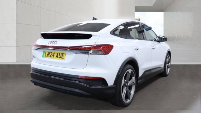 2024 Audi Q4 Sportback e-tron Q4 Sportback Black Edition 45 e-tron  210,00 kW