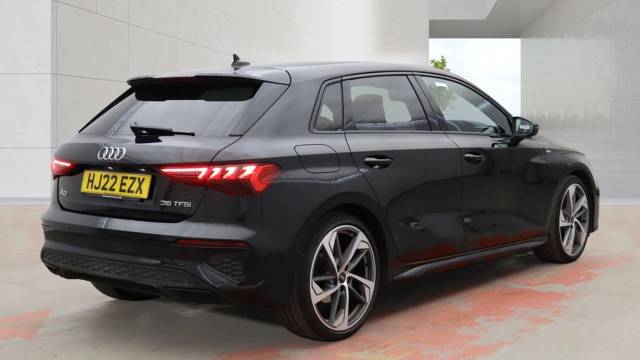 2022 Audi A3 Sportback 1.5 Edition 1 35 TFSI  150 PS S tronic