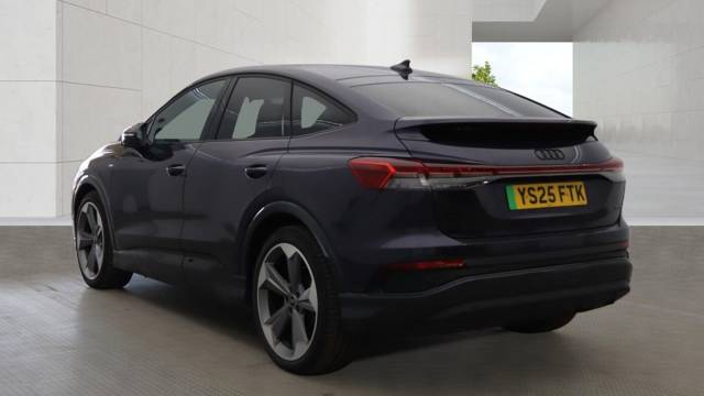 2025 Audi Q4 Sportback e-tron Q4 Sportback Black Edition 45 e-tron quattro 210,00 kW