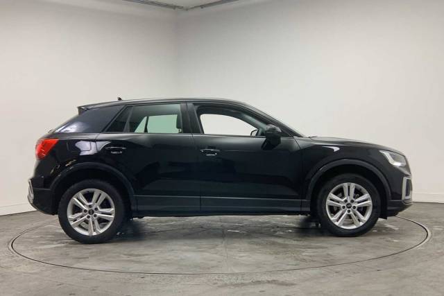 2023 Audi Q2 1.0 Sport 30 TFSI  110 PS 6-speed
