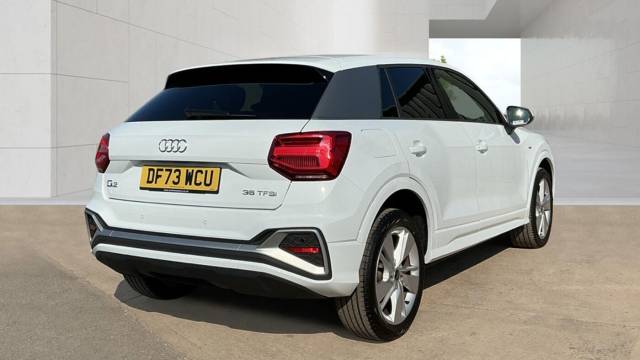 2024 Audi Q2 1.5 S line 35 TFSI  150 PS S tronic