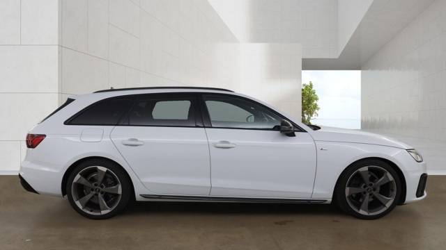 2021 Audi A4 Avant 2.0 Avant Black Edition 35 TFSI S tronic