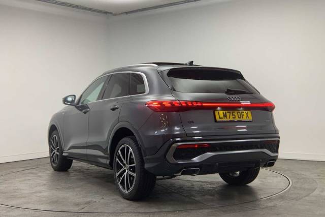2025 Audi Q5 2.0 SUV S line TFSI quattro 204 PS S tronic