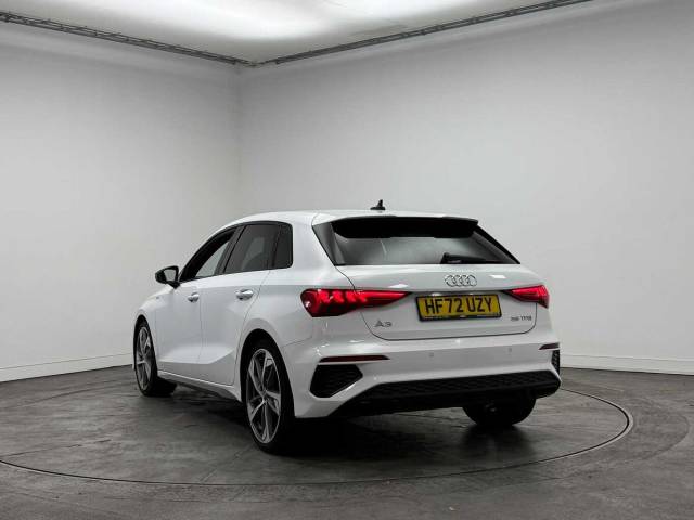 2022 Audi A3 Sportback 1.5 Edition 1 35 TFSI  150 PS 6-speed
