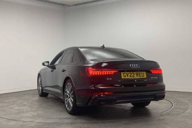 2022 Audi A6 Saloon 2.0 Black Edition 40 TFSI  204 PS S tronic