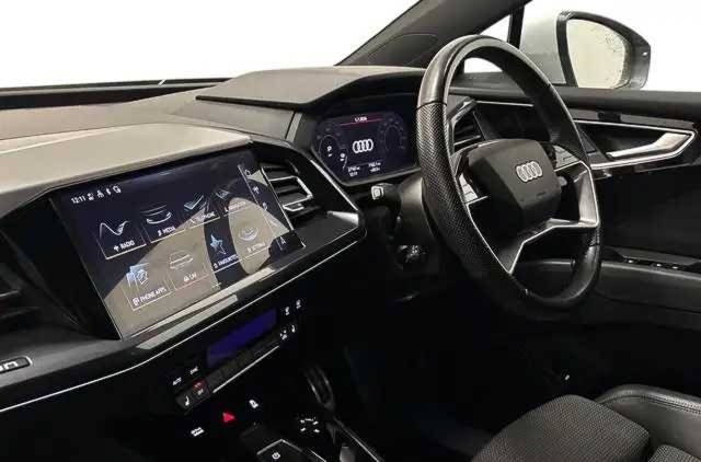 2023 Audi Q4 Sportback e-tron Q4 Sportback S line 40 e-tron  150,00 kW