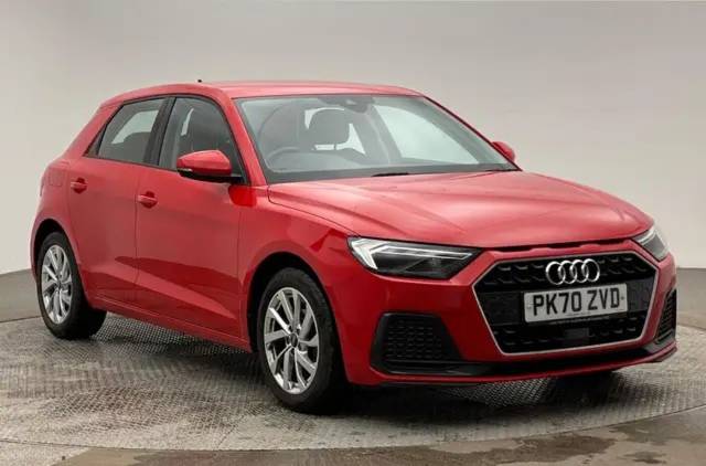 Audi A1 Sportback 1.0 Sport 25 TFSI  95 PS 5-speed Hatchback Petrol Misano Red Pearlescent