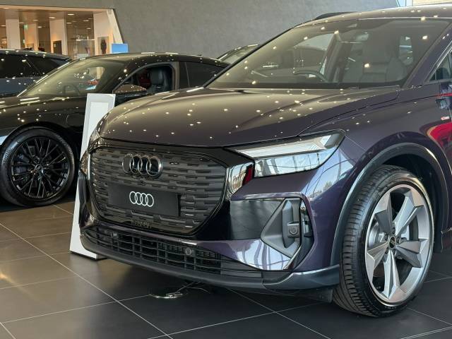 2026 Audi Q4 e-tron AUDI Q4 Black Edition 45 e-tron 210,00 kW