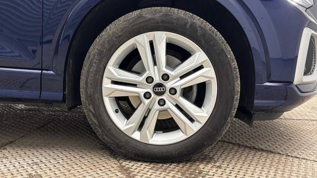 2023 Audi Q2 1.0 Sport 30 TFSI  110 PS 6-speed