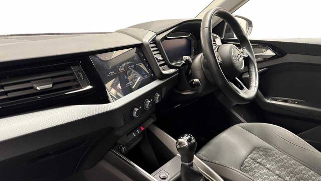 2023 Audi A1 Sportback 1.0 Sport 25 TFSI  95 PS 5-speed