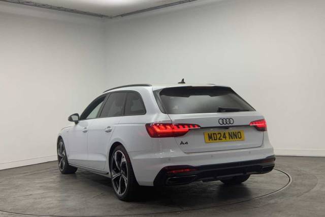 2024 Audi A4 Avant 2.0 Avant Black Edition 40 TFSI  204 PS S tronic