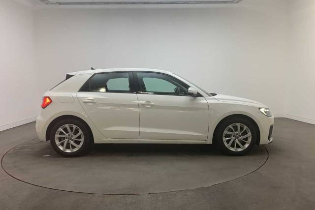 2018 Audi A1 1.0 Sportback Sport 30 TFSI  116 PS 6-speed