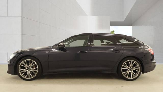 2022 Audi A6 2.0 Avant Black Edition 40 TFSI  204 PS S tronic