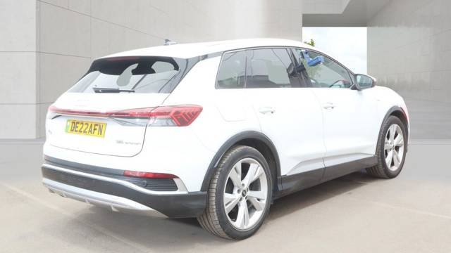 2022 Audi Q4 e-tron Q4  S line 35 e-tron  125,00 kW